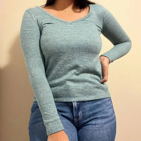 AE Soft & Sexy Long-Sleeve Tee Shirt - Picture 5 of 5